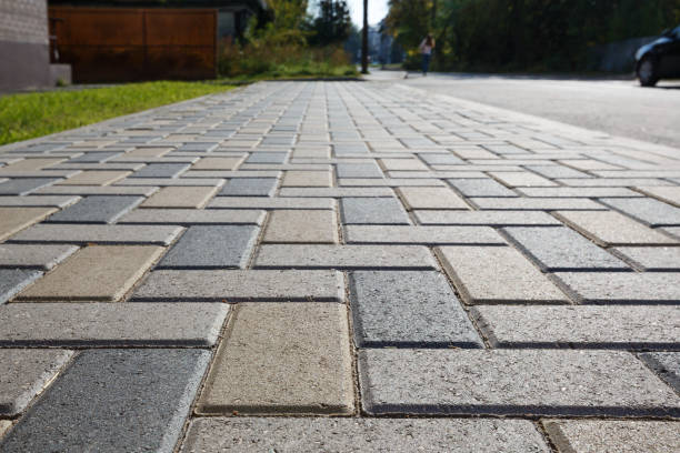 Best Driveway Pavers Cost  in Maricopa, CA